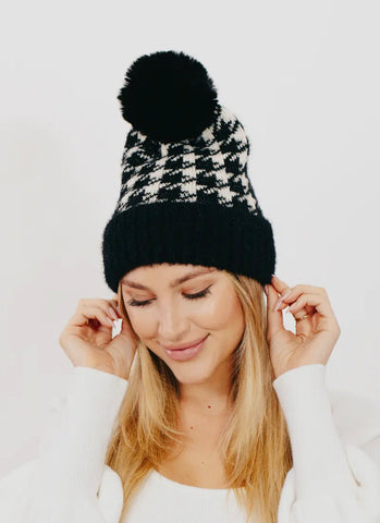 Black and White Houndstooth Pom Beanie